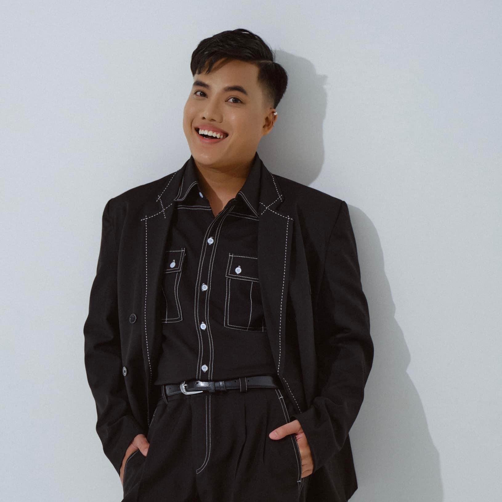 Sau sự việc của Duy Khương, chứng minh việc lựa chọn trợ lý đồng hành cùng nghệ sĩ vô cùng quan trọng (ảnh: FBNV)