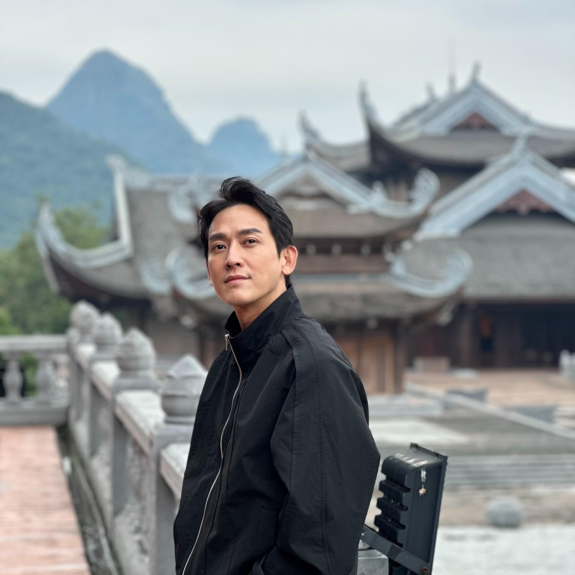 Hứa Vĩ Văn kêu gọi khán giả báo cáo những thông tin thất thiệt trên mạng xã hội