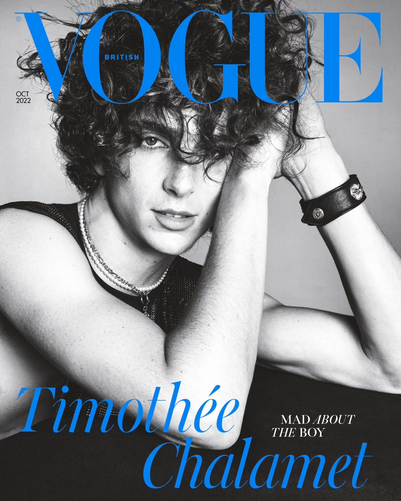 Timothée Chalamet là người đàn ông đầu tiên lên bìa Vogue Anh trong lịch sử (Ảnh Vogue).