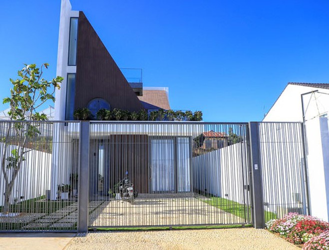 Căn nhà này được Tóc Tiên đầu tư khủng, kinh doanh dịch vụ cho thuê 