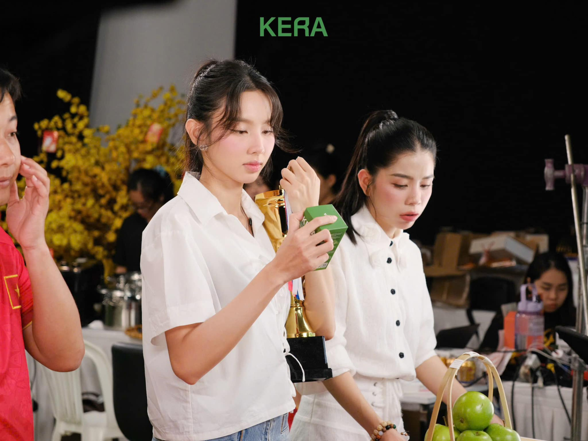 Thùy Tiên từng vướng đến ồn ào kẹo Kera, hiện cô đang thi hành án 2 năm tù vì tội Lừa dối khách hàng (ảnh: Tổng hợp)