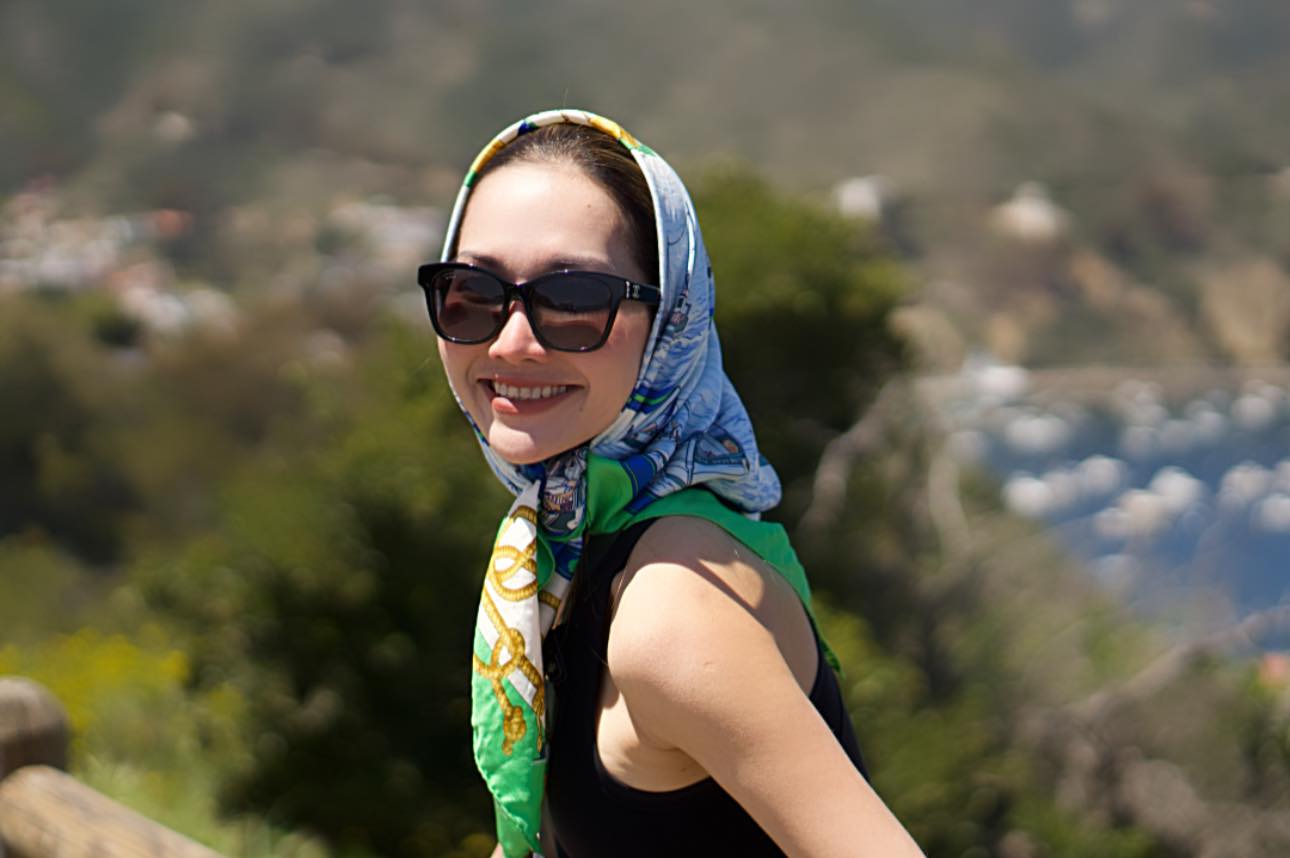 Trên trang cá nhân, cô thường đăng tải dòng trạng thái đầy tâm trạng. Ảnh: FBNV