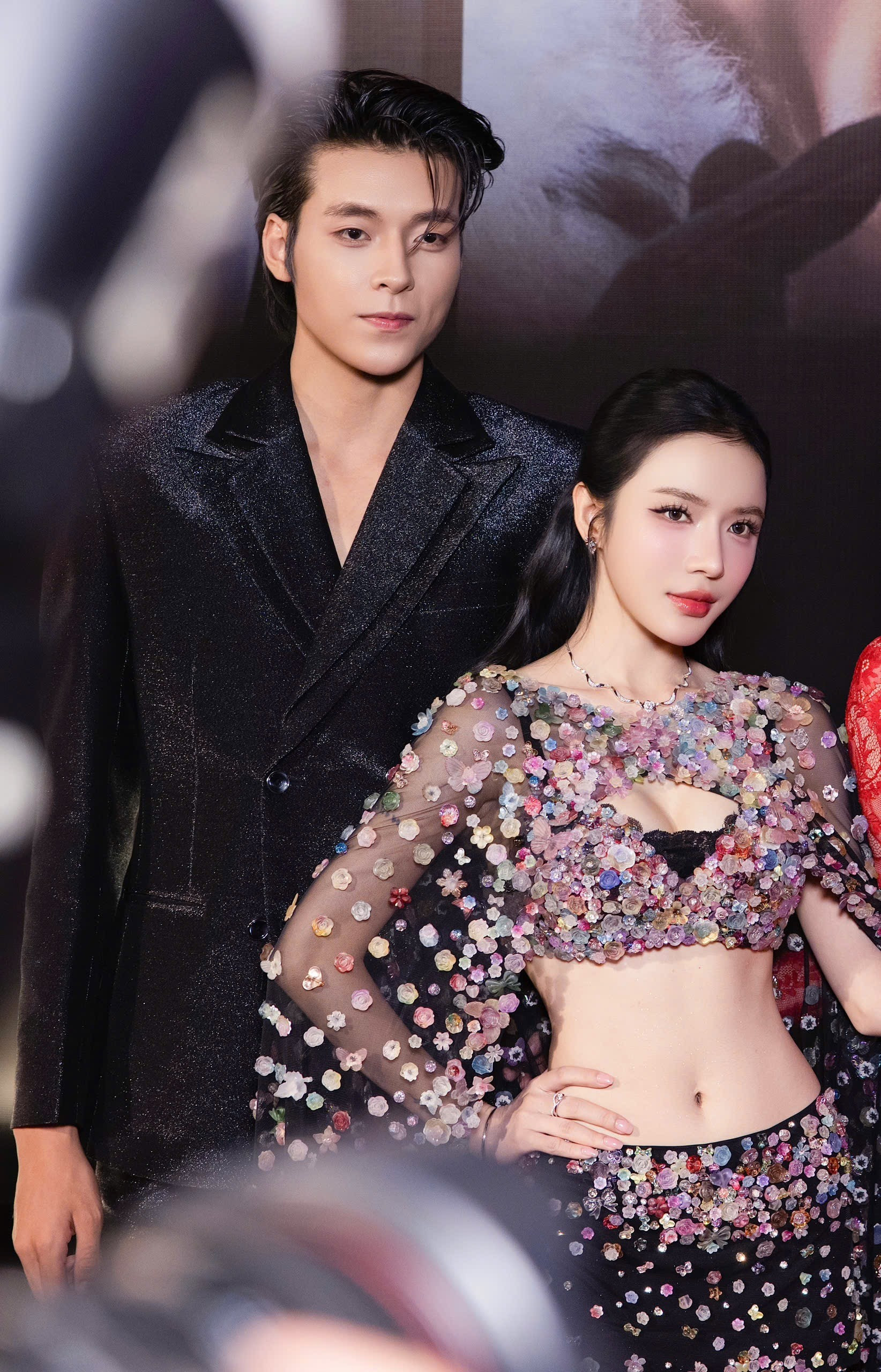 Trong khi đó, Vĩnh Đam từng rất thân thiết với ca sĩ LyLy khi đóng Thỏ Ơi!! (Ảnh: FBNV)