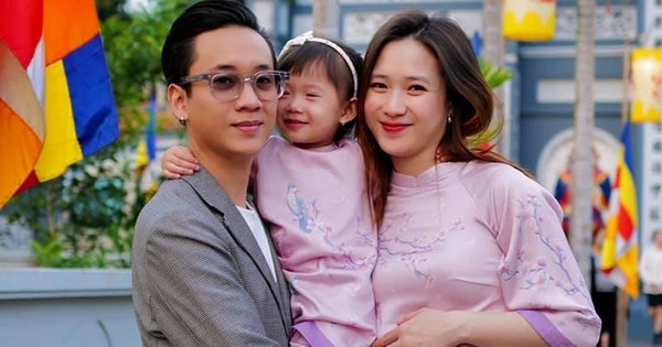   Trâm Anh được cho là đã bí mật sinh con thứ 3 khi đăng tải hình ảnh story mới với dòng chữ 