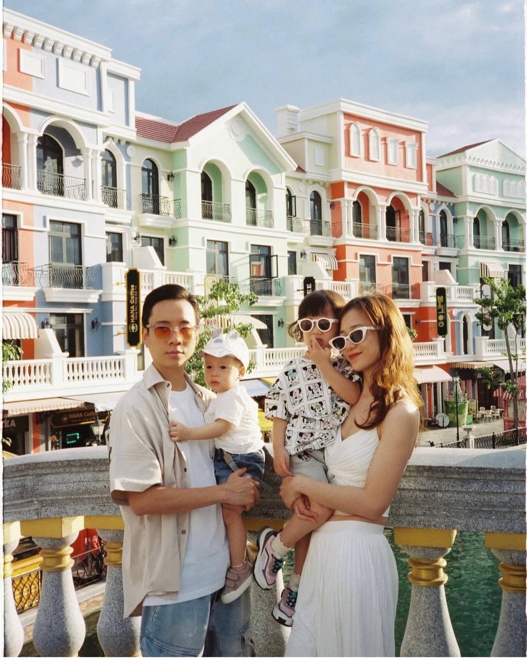   Trâm Anh và JustaTee là một trong những cặp đôi đẹp trong showbiz Việt. Ảnh: FBNV  