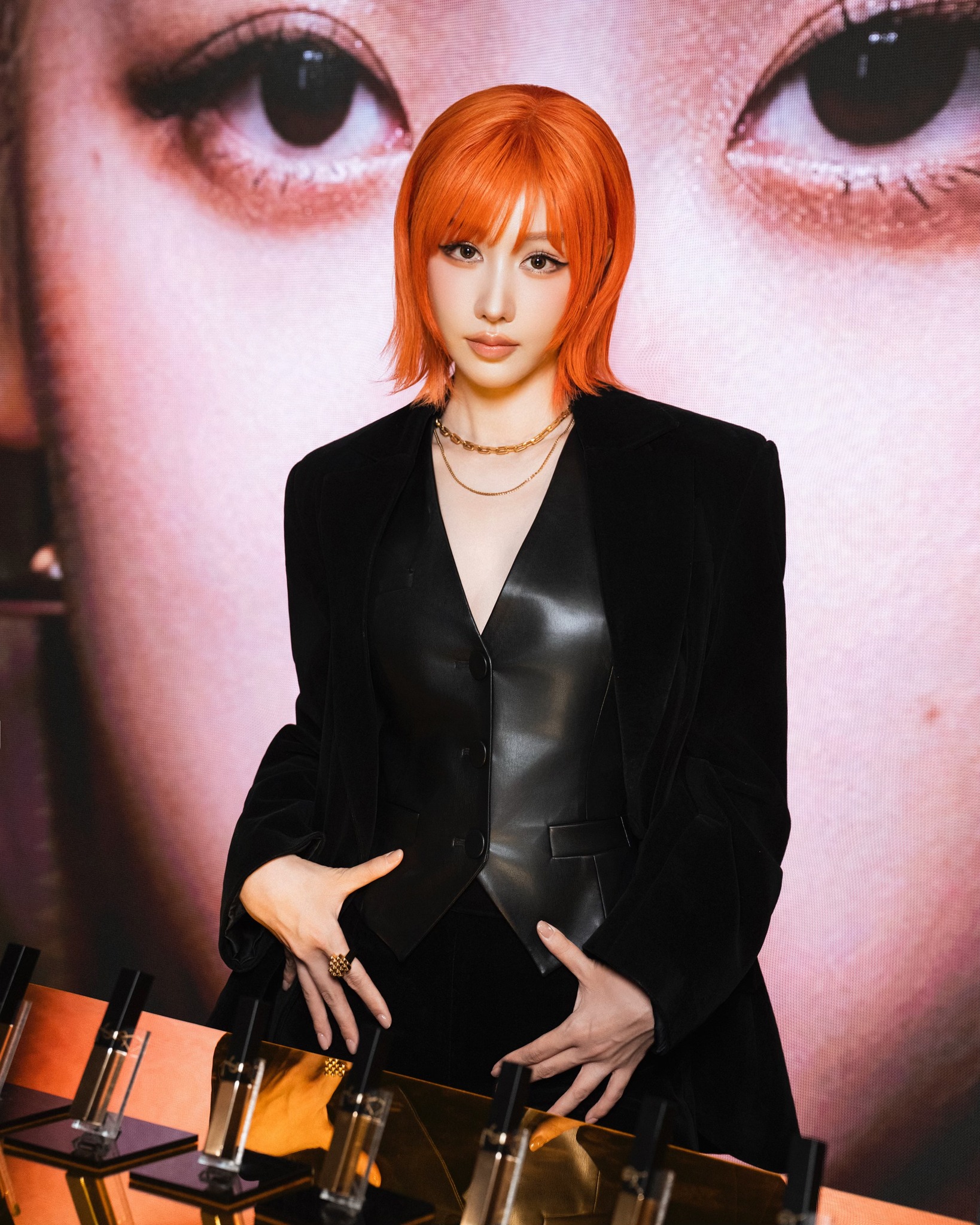 MIN là ca sĩ giữ được sức hút với khán giả bằng âm nhạc cuốn hút, bắt tai và đúng xu hướng