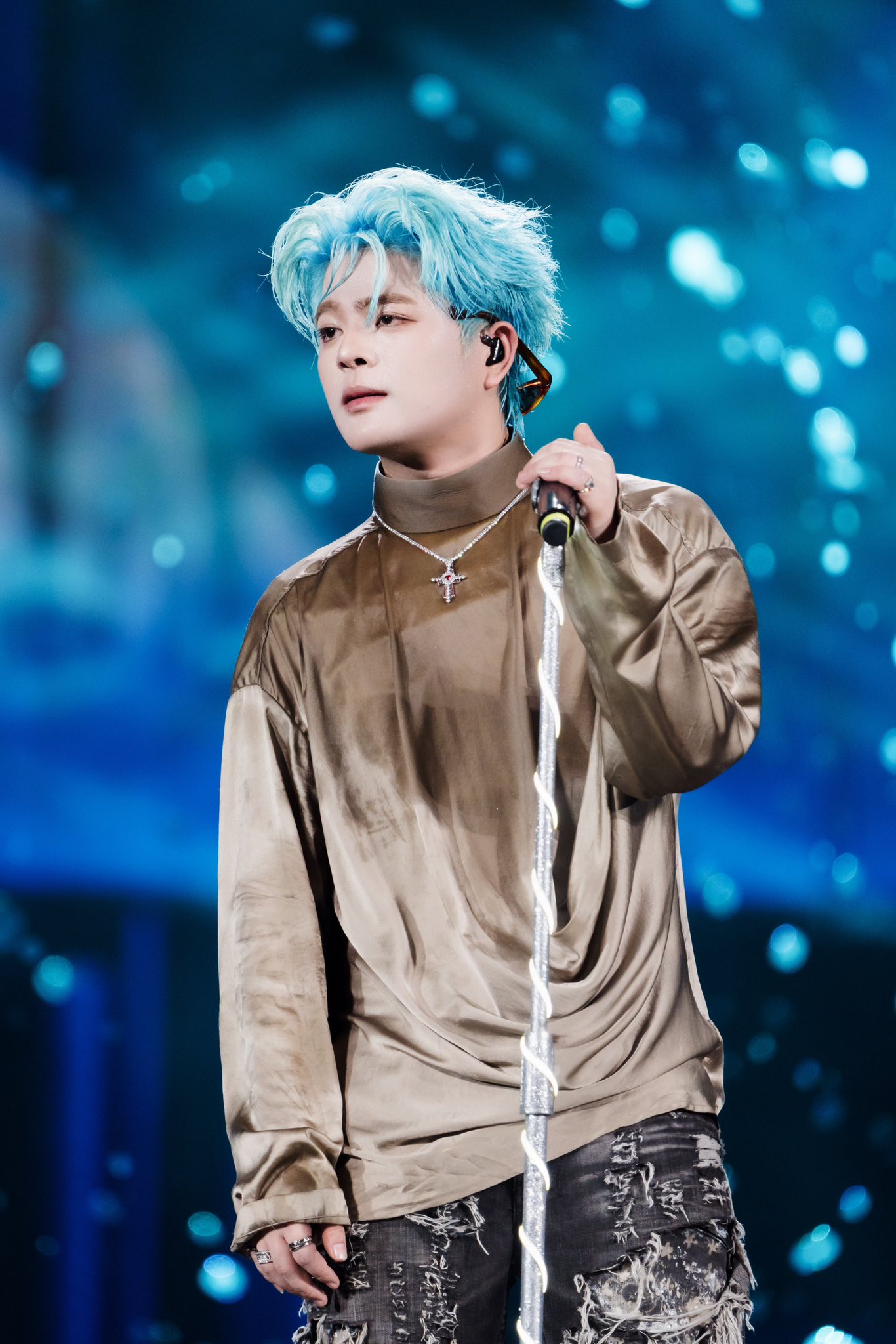 RHYDER xây dựng được một cộng đồng fan vững mạnh, sẵn sàng ủng hộ các dự án cá nhân của anh (Ảnh: FBNV)