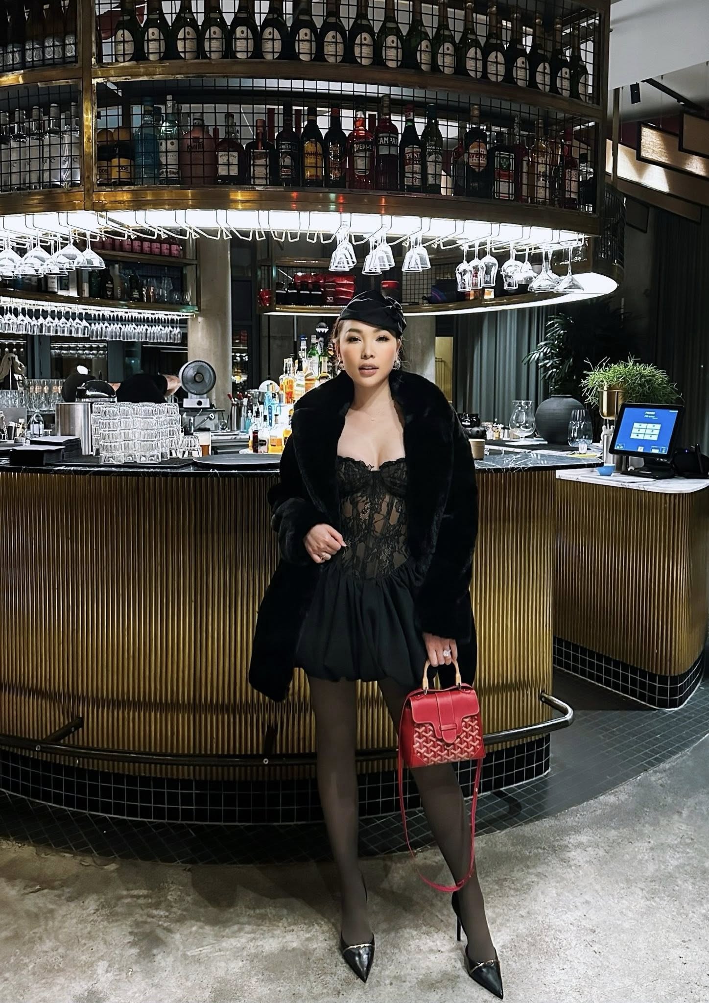 Quỳnh Thư hiện định cư ở Đức và vẫn có con đầu lòng