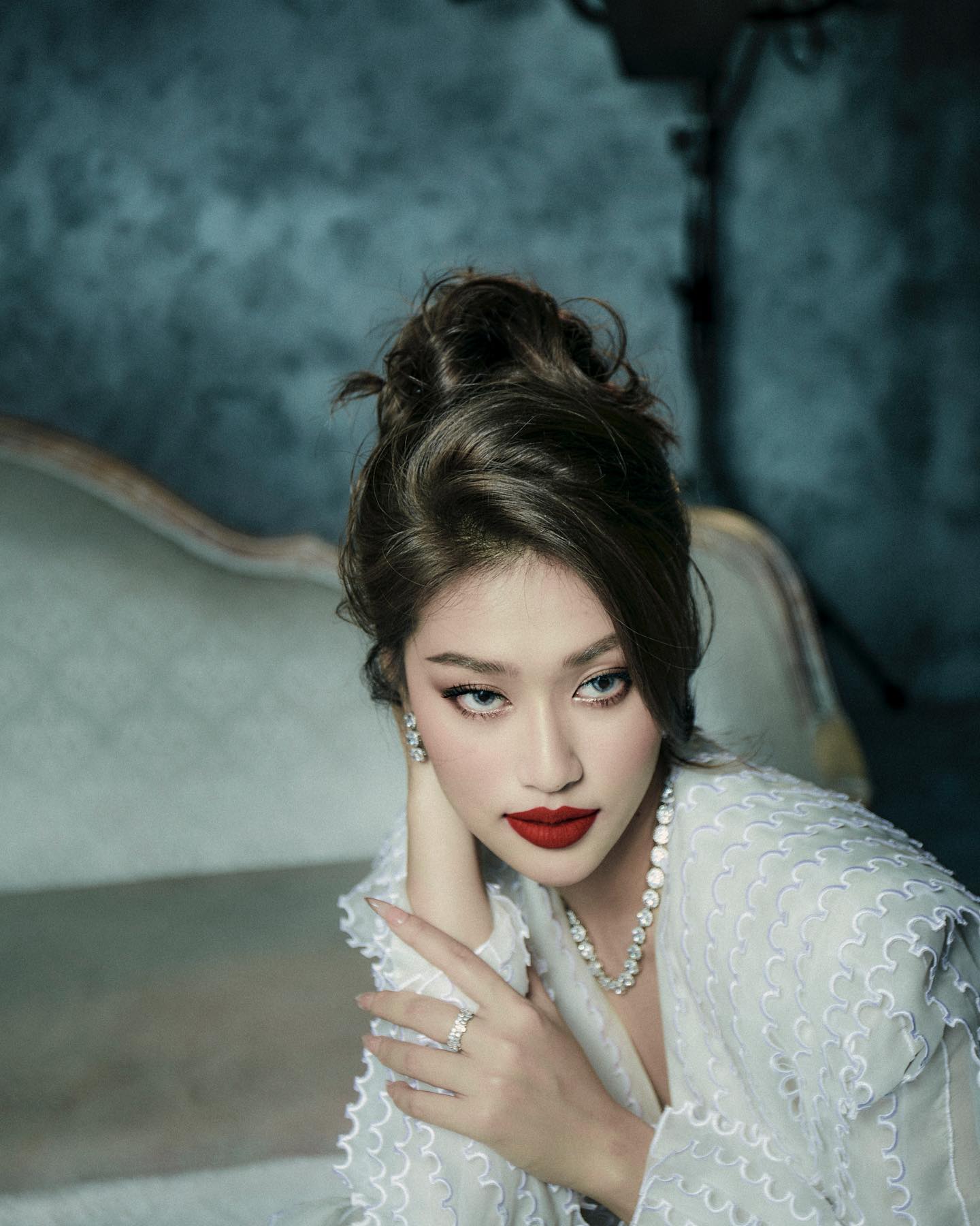 Một người đứng ra chịu trách nhiệm cho sự xuống sắc của Thiên Ân