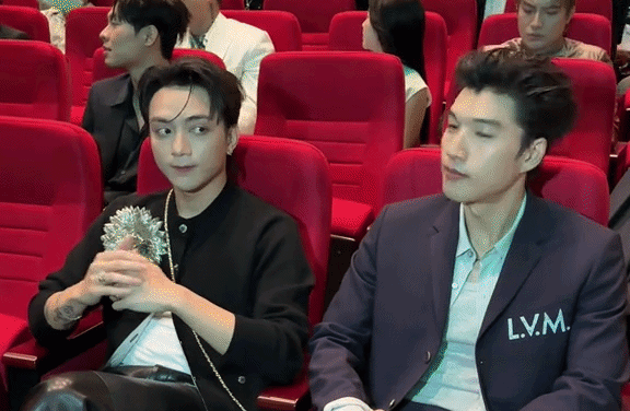 “Khoảng cách nào là xa nhất” - Khoảng cách giữa SOOBIN và HIEUTHUHAI