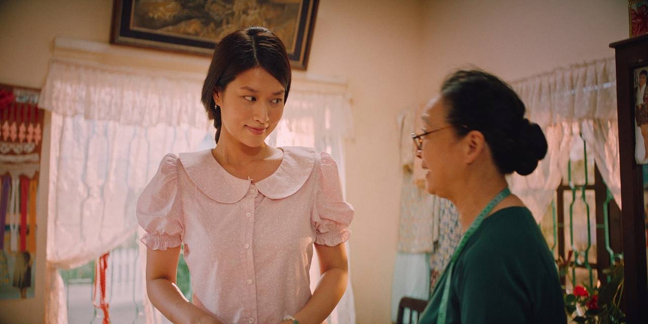 Thiên Ân để mặt mộc hoàn toàn trên phim. (Ảnh: Lê Thiện Viễn)