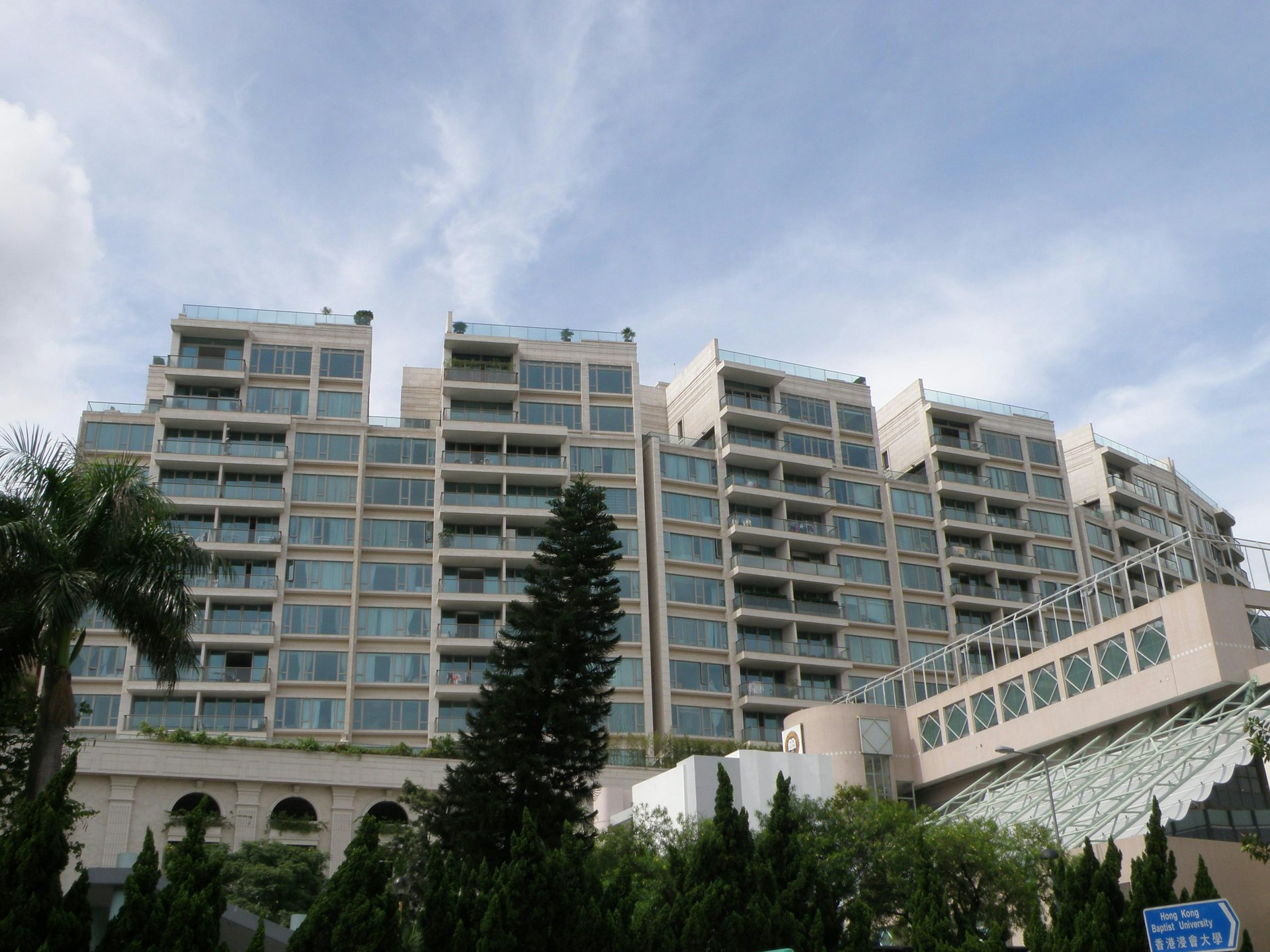 Quách Gia Văn bán lỗ căn penthouse từng được tỷ phú Lý Trạch Giai tặng khi hẹn hò. Ảnh: HK01.