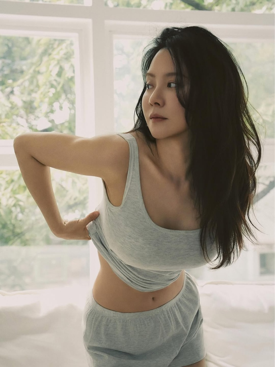 Thái độ của ngọc nữ Running Man Song Ji Hyo giữa tâm bão tẩy chay, bị yêu cầu rời show 