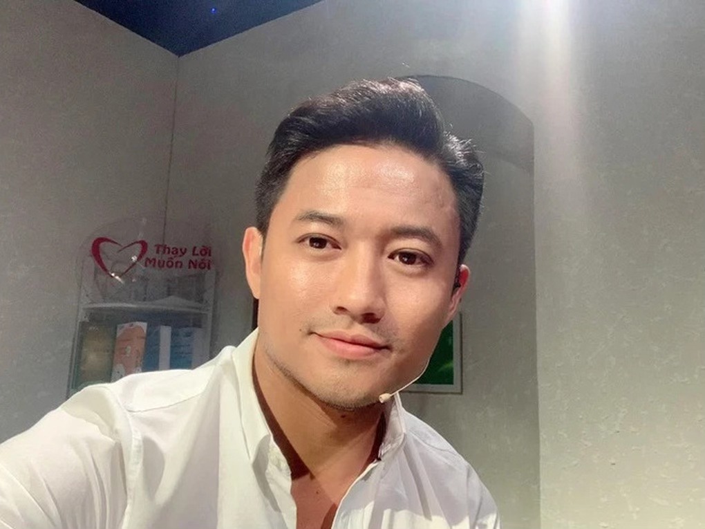 Quý Bình qua đời ở tuổi 42 vì căn bệnh u não. Trong thời gian điều trị, nam diễn viên giấu kín mọi thông tin với công chúng. Ảnh: Tổng hợp