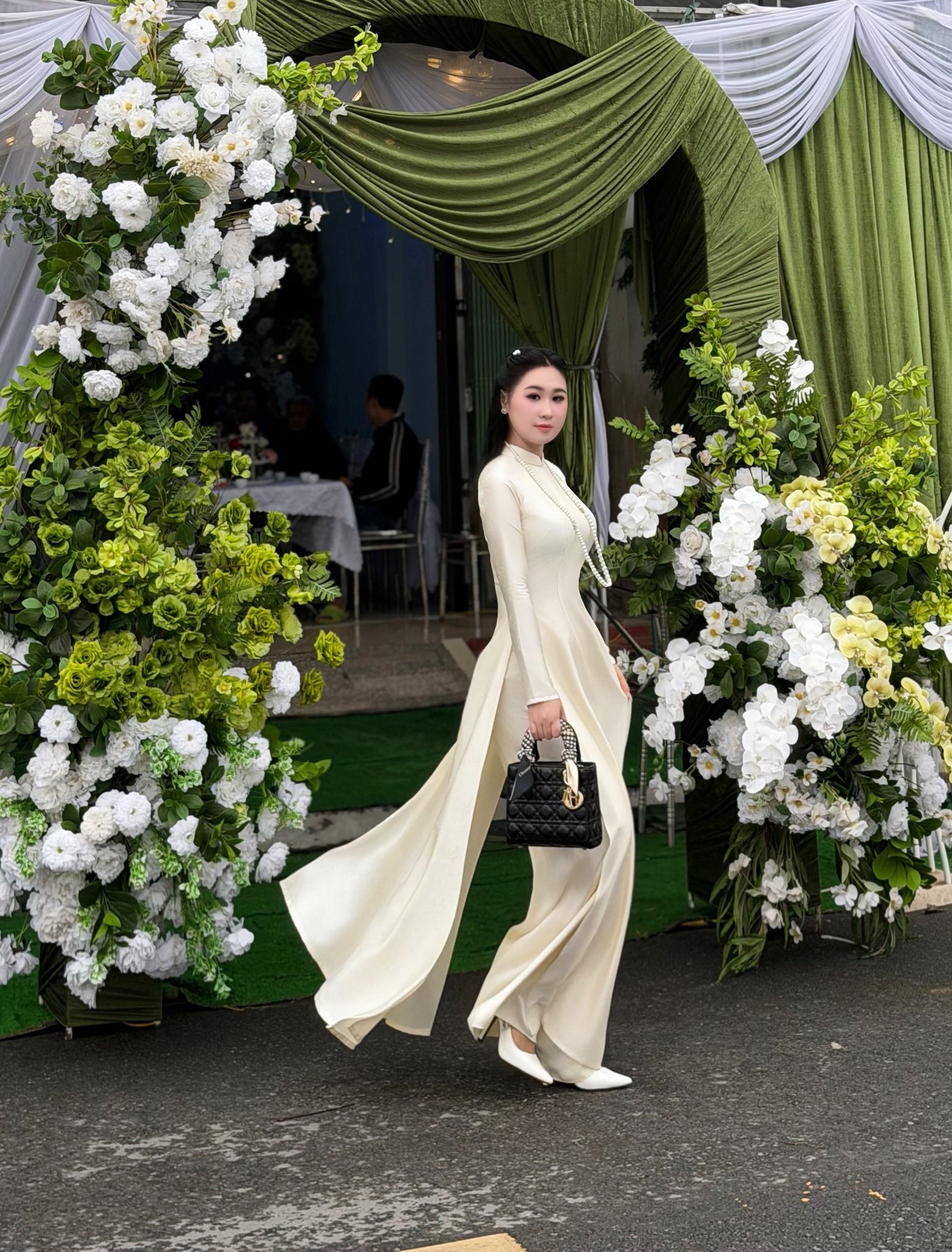 Lệ Đặng cho biết câu chuyện đang bị đi quá xa và ảnh hưởng tới cuộc sống cá nhân 