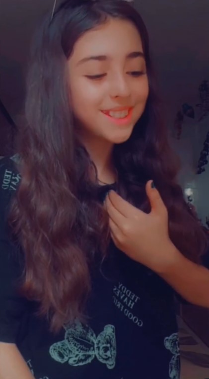 16 năm sau của bé gái đẹp đến mức bố đã nghỉ việc để làm vệ sĩ riêng