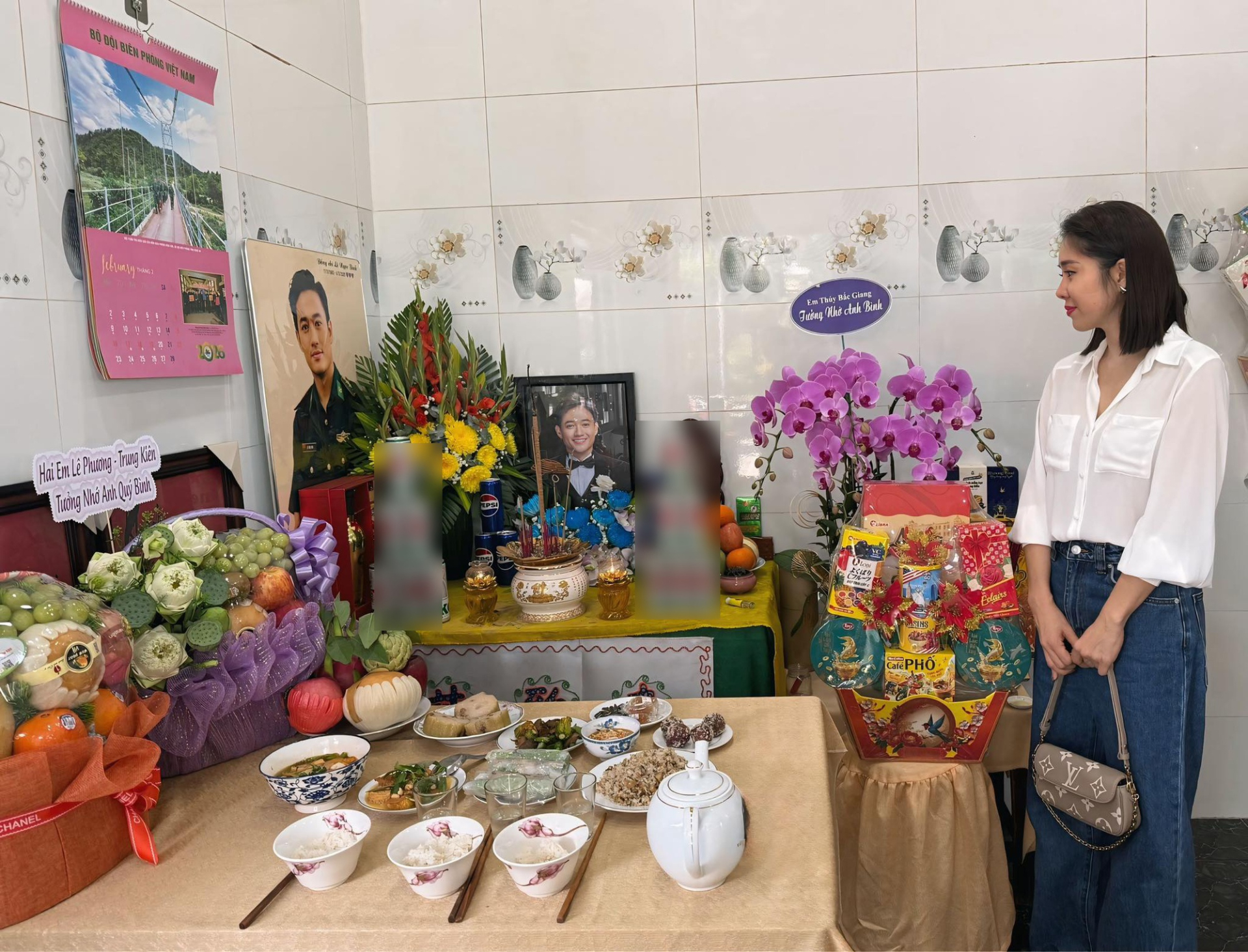 Trong lễ giỗ đầu của cố nghệ sĩ Quý Bình vào đầu tháng 3/2026, gia đình tổ chức cúng ở nhà riêng, có diễn viên Lê Phương tham dự còn doanh nhân Ngọc Tiền vắng mặt