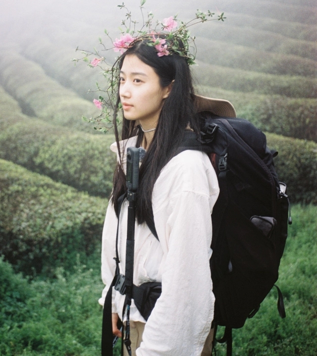 Cô không quan tâm ngoại hình nhưng lại vì thế mà nhận công kích