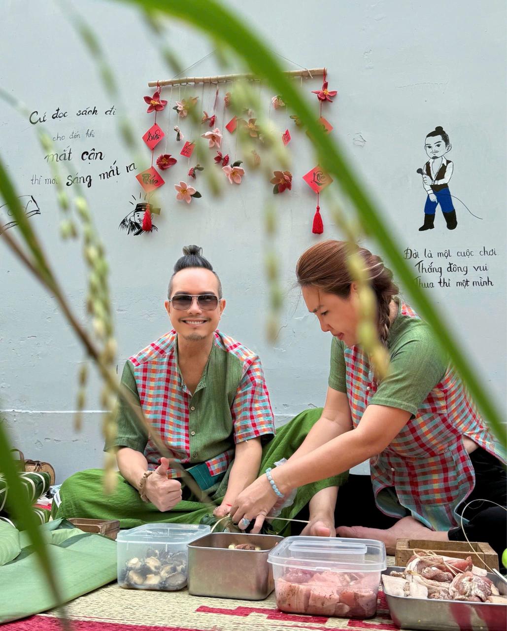 Chuyện gì xảy ra ở quán cà phê của Jimmii Nguyễn?