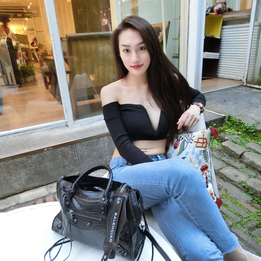 Vương Vĩ Thiến qua đời ở tuổi 29 vì bệnh ung thư. Ảnh: Instagram.