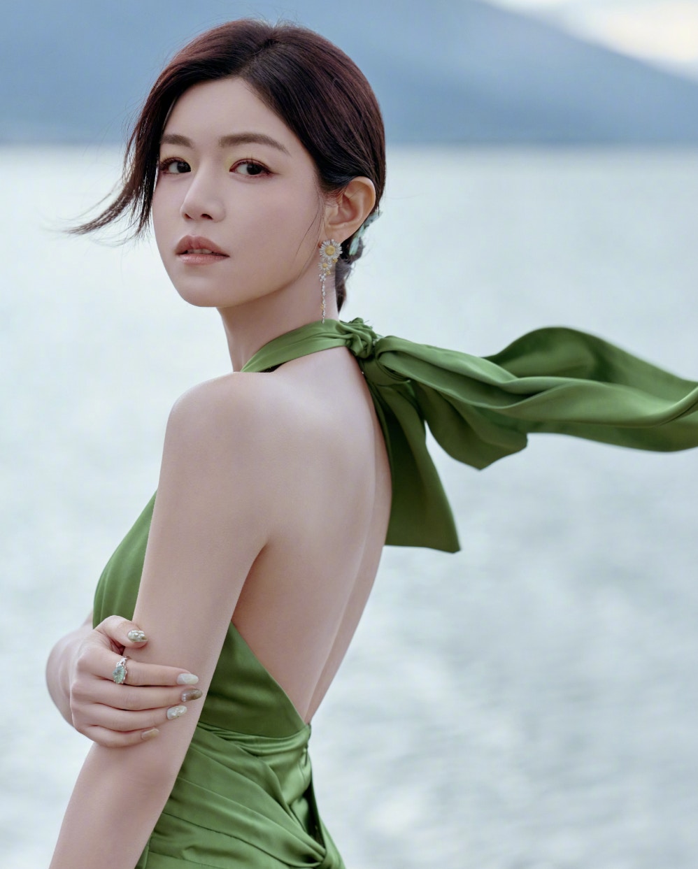 Nhiều nguồn tin cho rằng Trần Nghiên Hy là nguyên nhân khiến cuộc hôn nhân đổ vỡ (Ảnh: Sina).