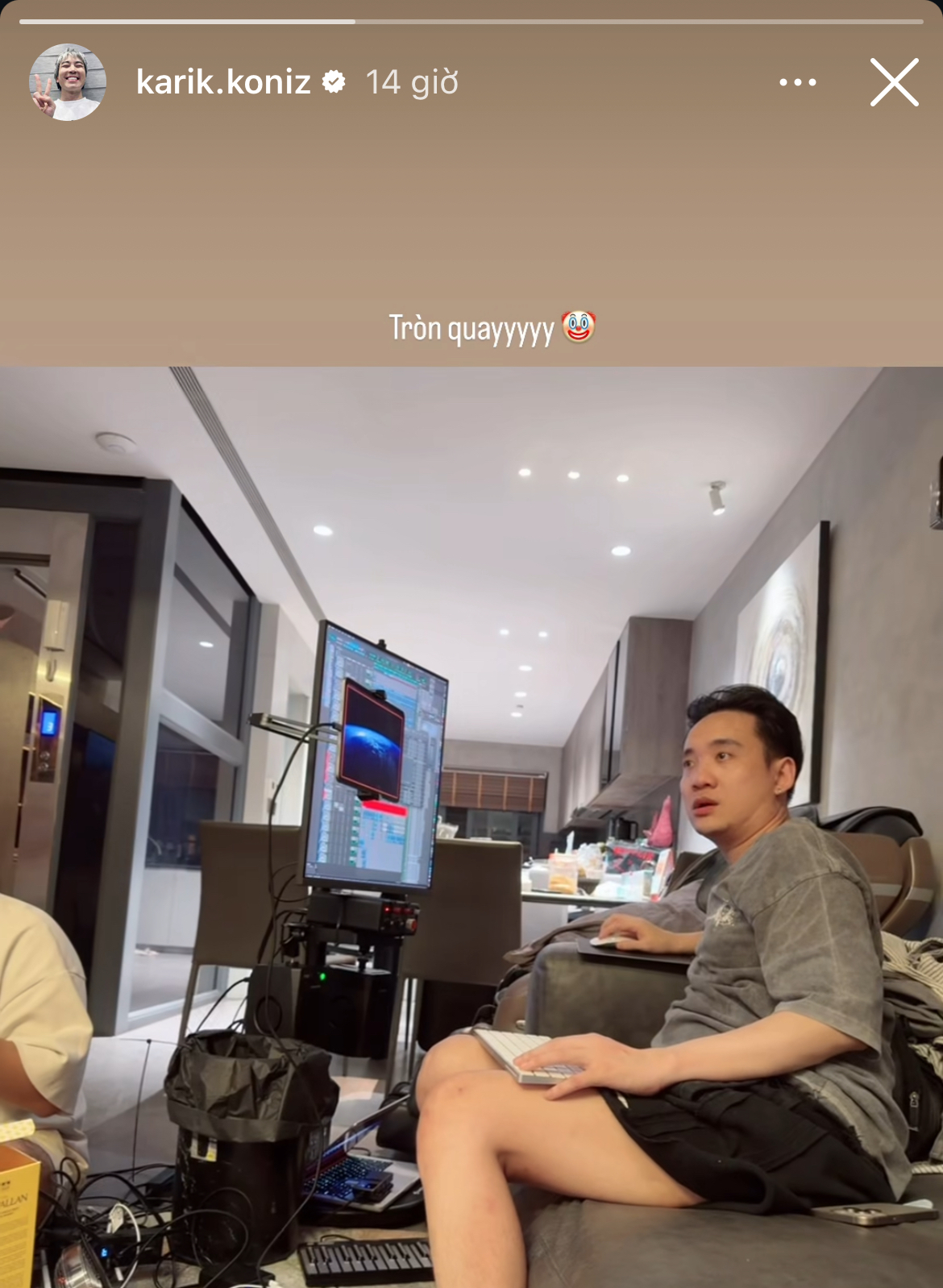 JustaTee hiếm hoi xuất hiện sau khi Trâm Anh sinh con thứ 3 