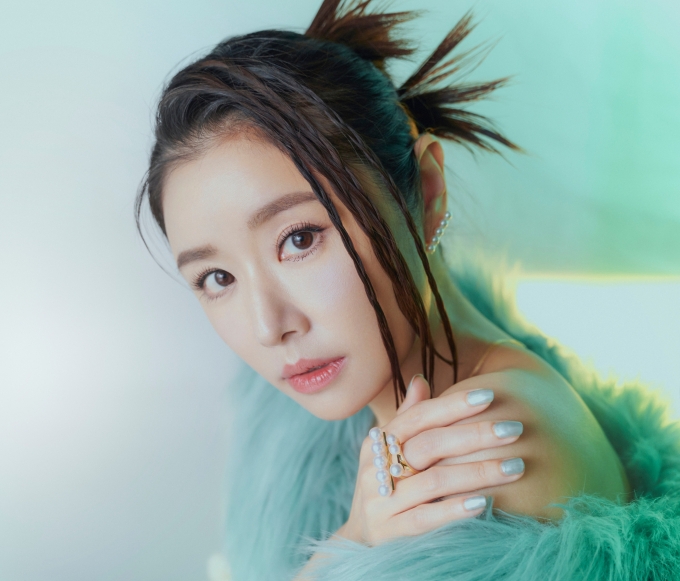 Lâm Tâm Như từng bị chỉ trích là kẻ dối trá