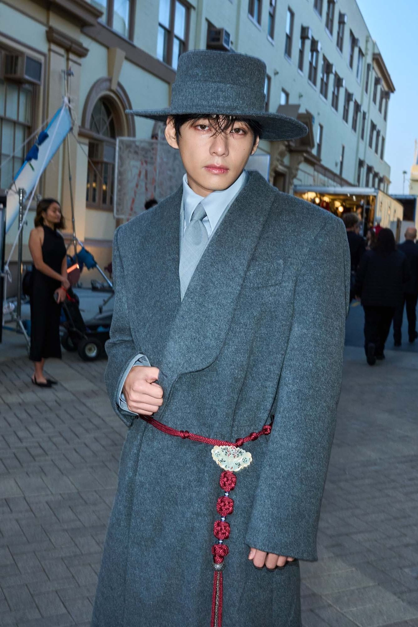 V nhiều lần được các tạp chí, đơn vị truyền thông quốc tế như Nubia, TechnoSports... chọn là 