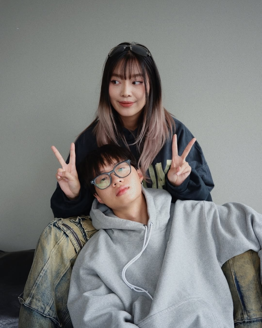 Vào cuối tháng 12/2025, Low G chia sẻ thông tin đã cầu hôn Dương Fynn. Ảnh: FBNV