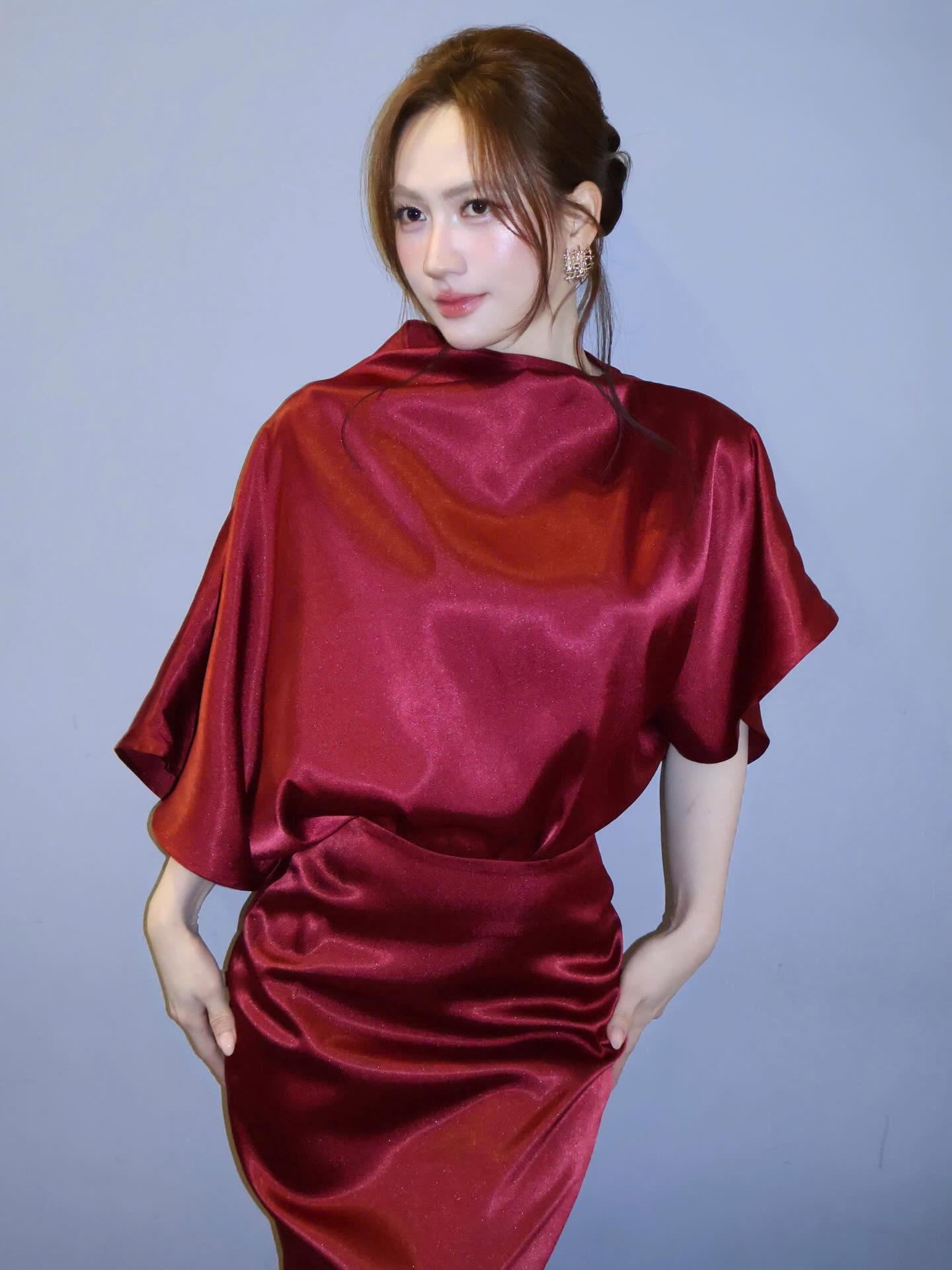 Khung hình nhiều mỹ nhân hội tụ: Kim Tuyến hay Phương Anh Đào mới là người đẹp nhất Vbiz?