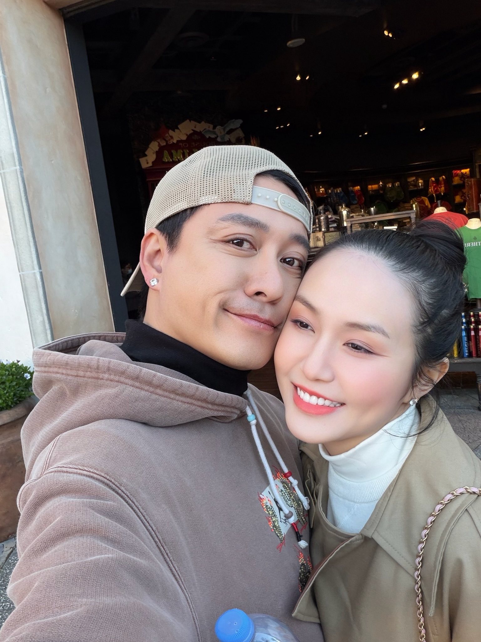 Tuấn Hưng nổi tiếng là người yêu chiều vợ hết mực