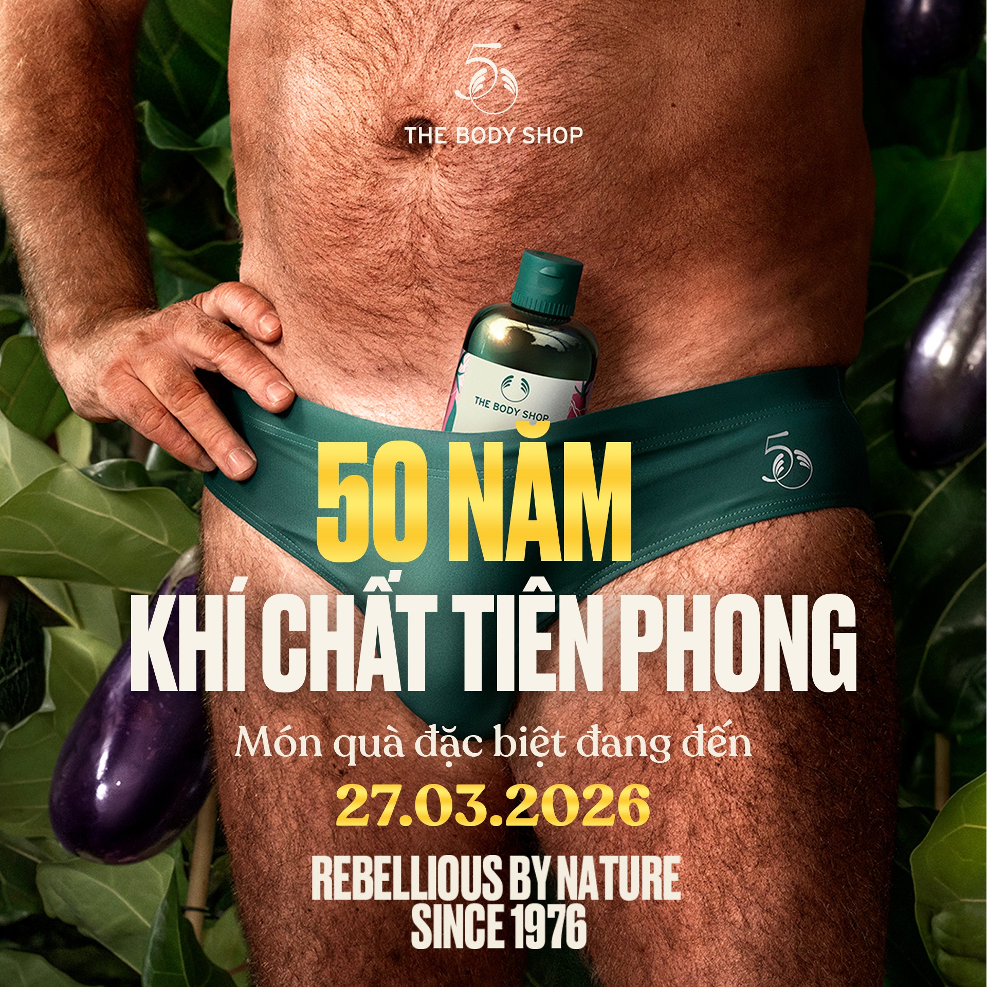 Ảnh quảng cáo của The Body Shop Việt Nam đang vấp phải tranh cãi phản cảm (Ảnh: The Body Shop Việt Nam)