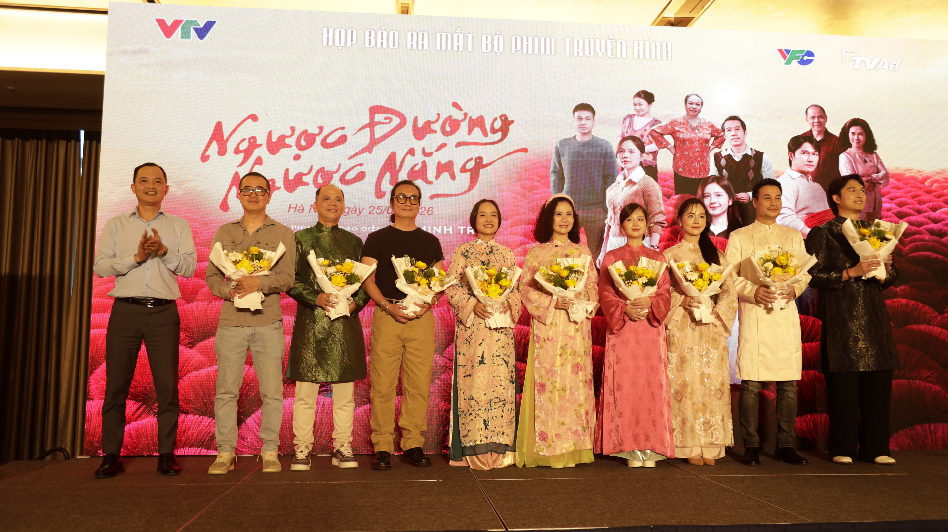 Ngọc Huyền bắt Đình Tú unfollow tất cả gái xinh trên MXH, nào ngờ nhà trai chốt 1 câu xanh rờn