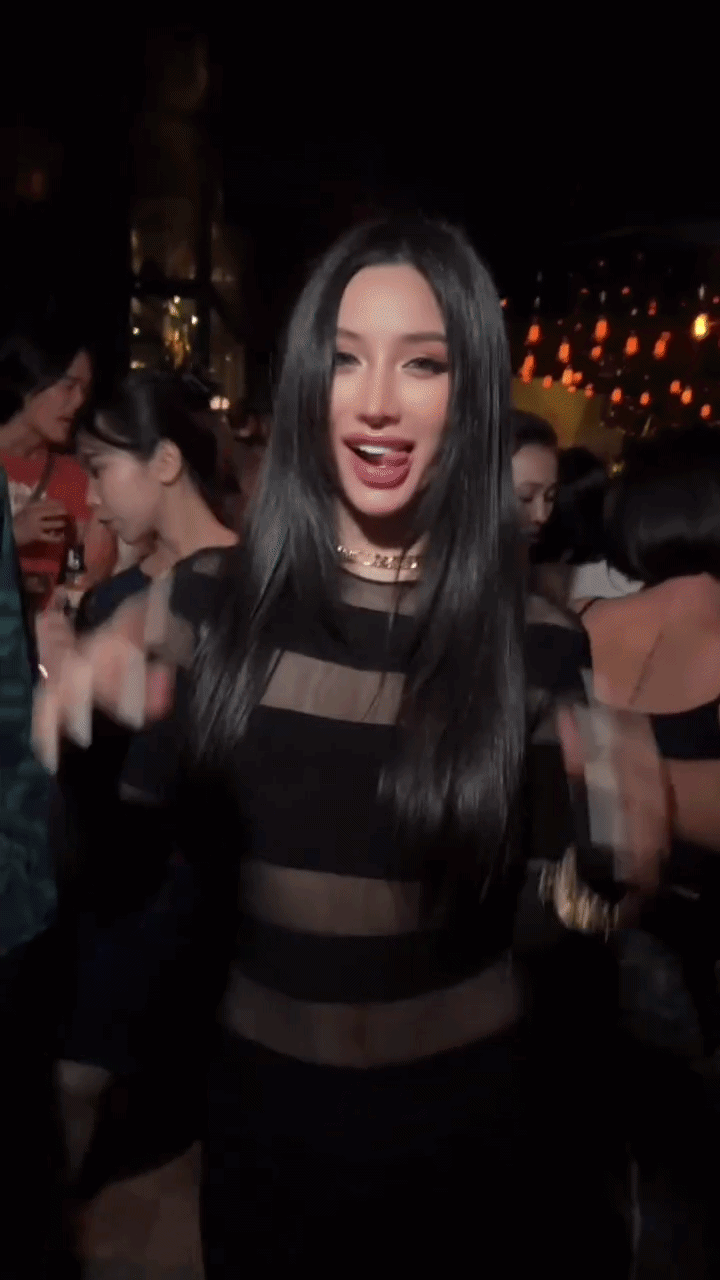 Meo Meo - gái đẹp Sài thành 