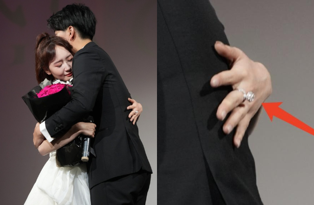 Chiếc nhẫn kim cương khủng mà nữ diễn viên nhận được từ Khổng Ngữ Hạo. Ảnh: Sina.