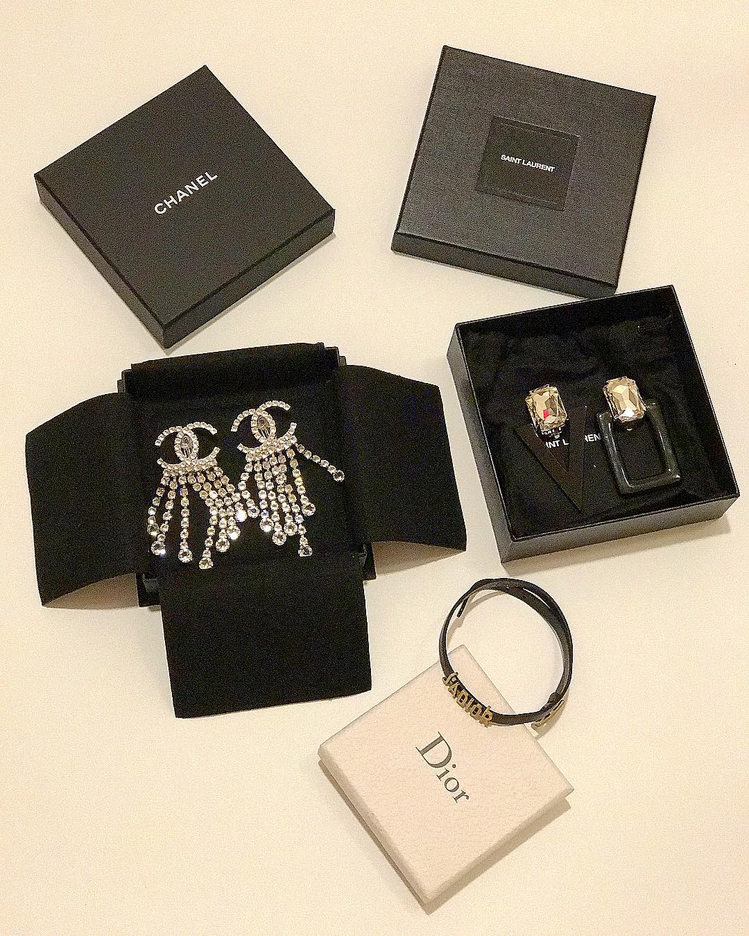 20 năm trước đã xách Herme, đi Rolls - Royce: Meo Meo làm nghề gì mà giàu quá vậy?