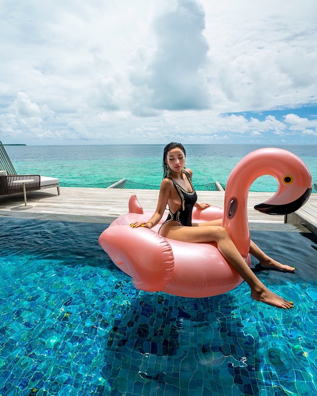 20 năm trước đã xách Herme, đi Rolls - Royce: Meo Meo làm nghề gì mà giàu quá vậy?