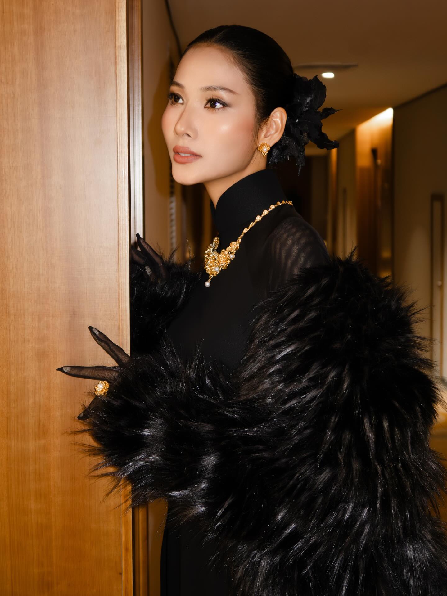 Drama của Hoàng Thuỳ và Thanh Hằng từng gây xôn xao Vbiz