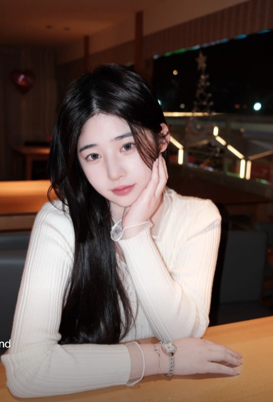 Visual hiện tại của Nhất Minh. 