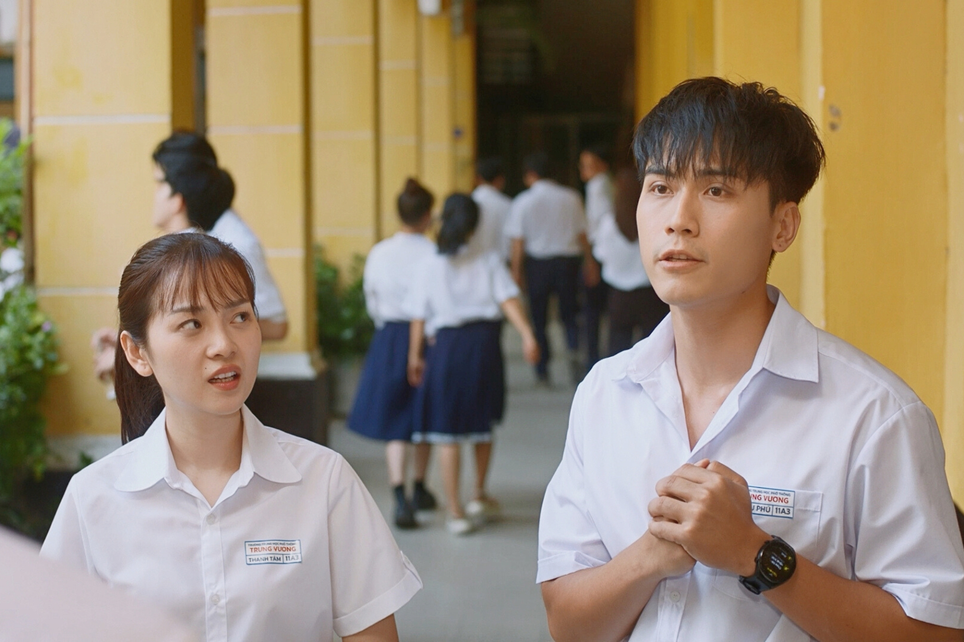 Nam nữ chính vốn là một cặp oan gia tại trường học