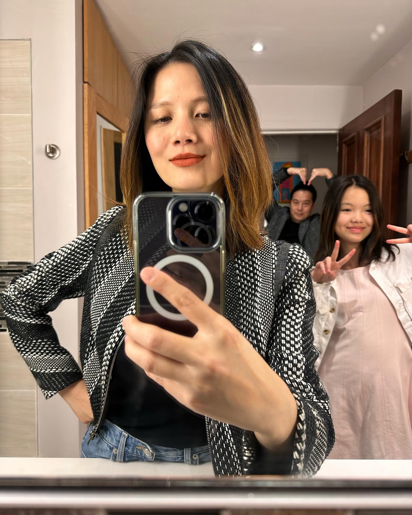 Vân Anh nay có cuộc sống bình dị bên chồng và con gái