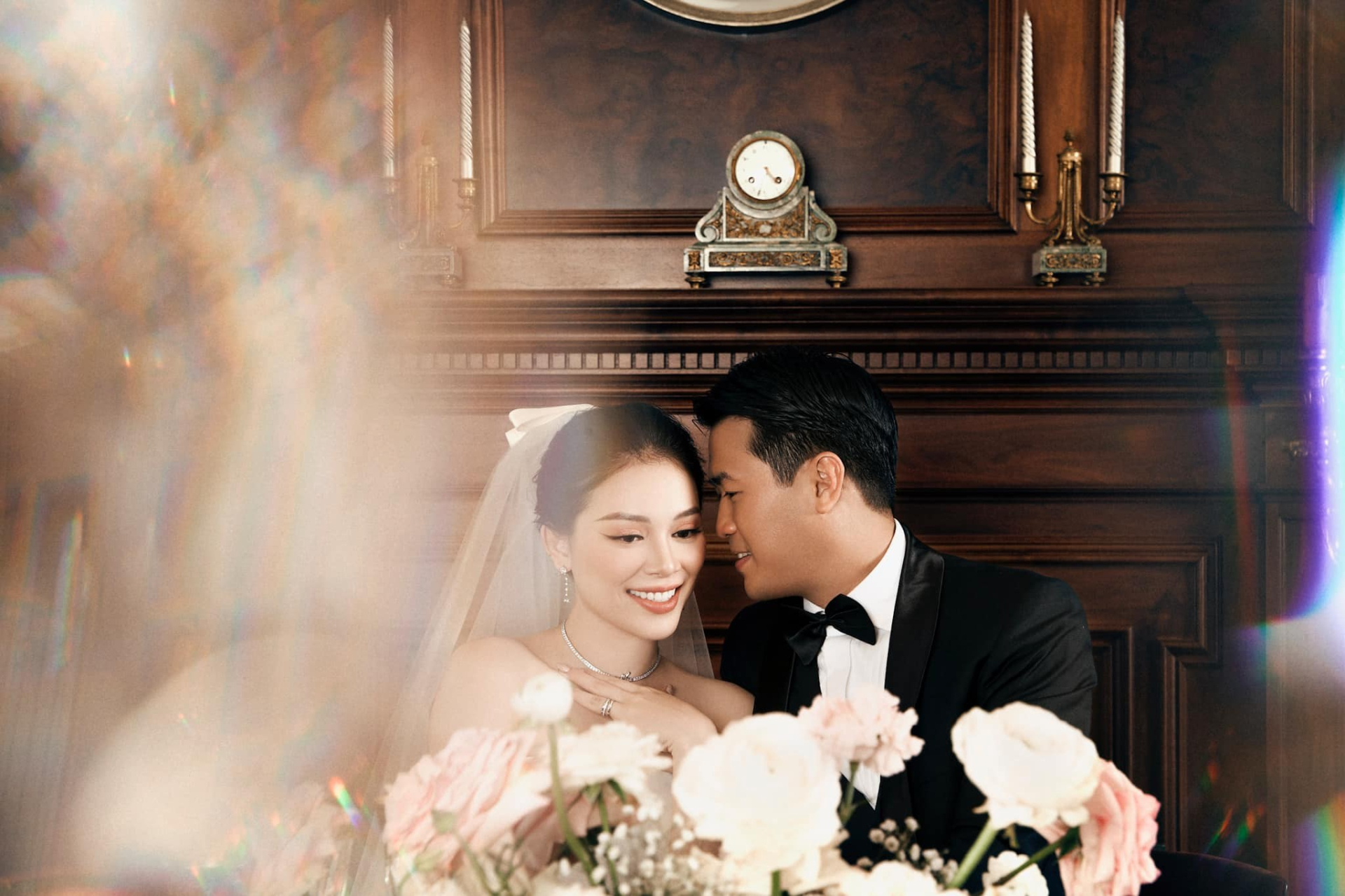 Cặp đôi huỷ hôn lễ ở Việt Nam, quyên góp tiền làm từ thiện vì diễn biến dịch bệnh phức tạp 