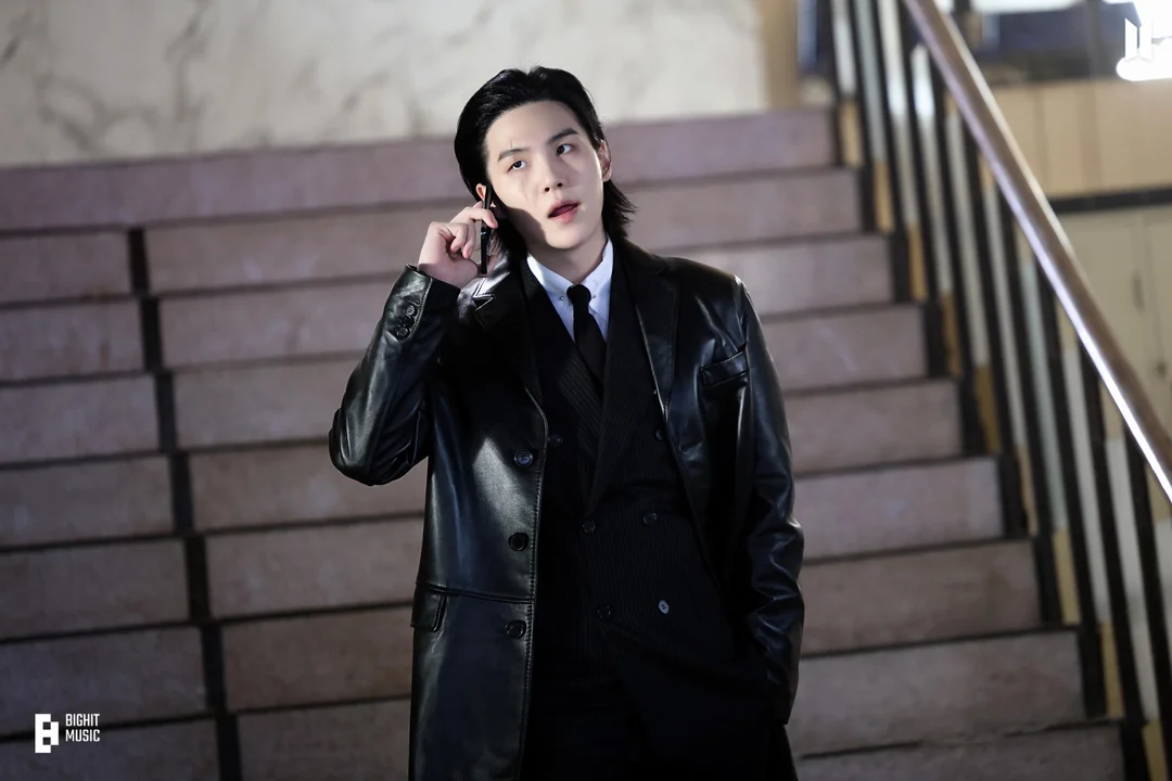 SUGA còn có một bản ngã nghệ thuật khác mang tên Agust D (Ảnh:Bighit Music)