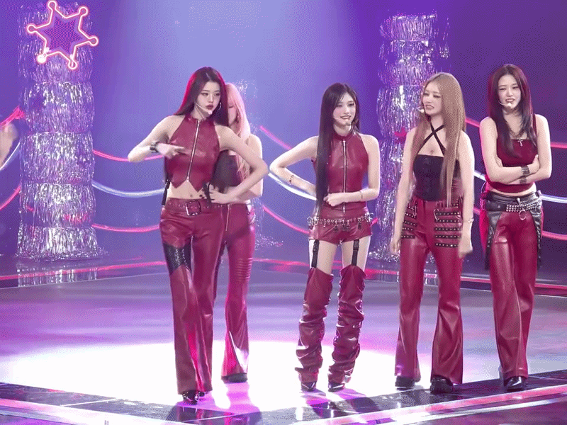 ... để tranh giành vị trí center. Ảnh: X