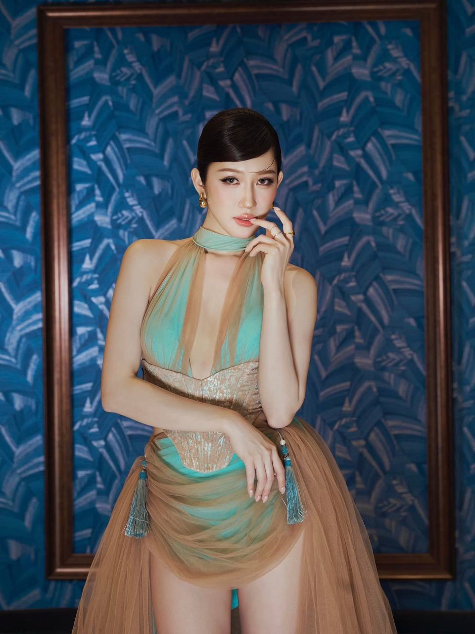 Nhan sắc cùng thần thái hút mắt của mỹ nhân màn ảnh Việt. (Ảnh: Instagram)