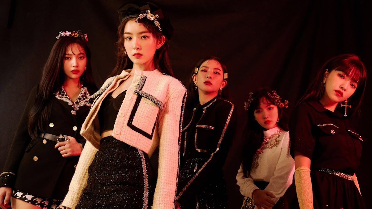 IRENE nổi bật trong đội hình của Red Velvet (Ảnh: SMTOWN)