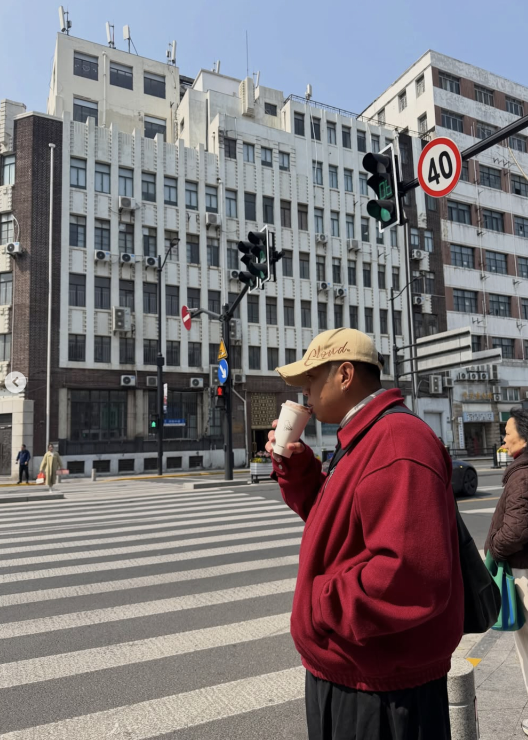 Chuyến du lịch Trung Quốc của đôi vợ chồng trẻ phải thay đổi lịch trình