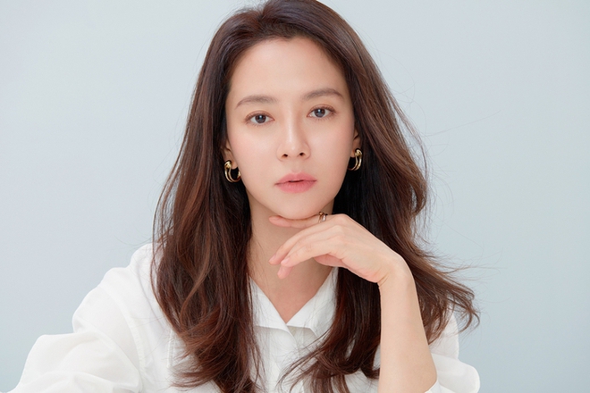 Song Ji Hyo đang phải đối mặt với cơn khủng hoảng lớn nhất trong sự nghiệp. Ảnh: Nate