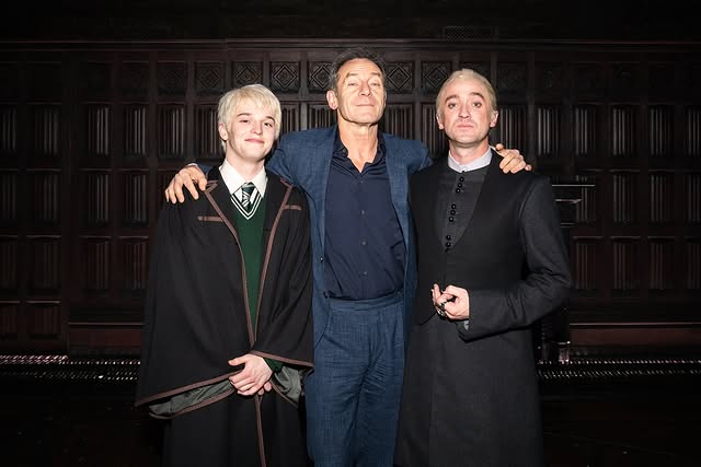 Khung hình 3 thế hệ nhà Malfoy hội ngộ khiến dân tình phát cuồng. Ảnh: X