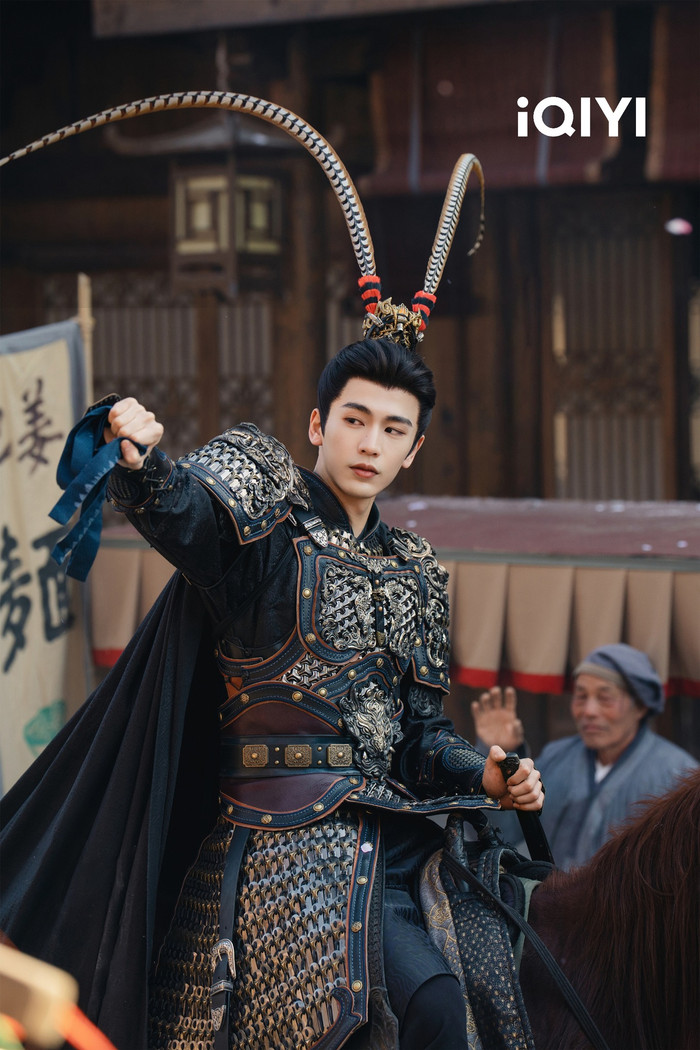 Tạo hình tướng quân này phải nói là để đời nhưng là theo hướng tiêu cực